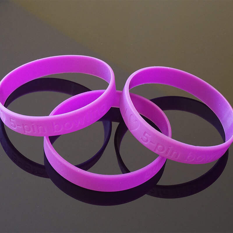 Making Some Custom Personalized Silicone Bracelets For Your Events, Wristband Wholesale With High Quality.