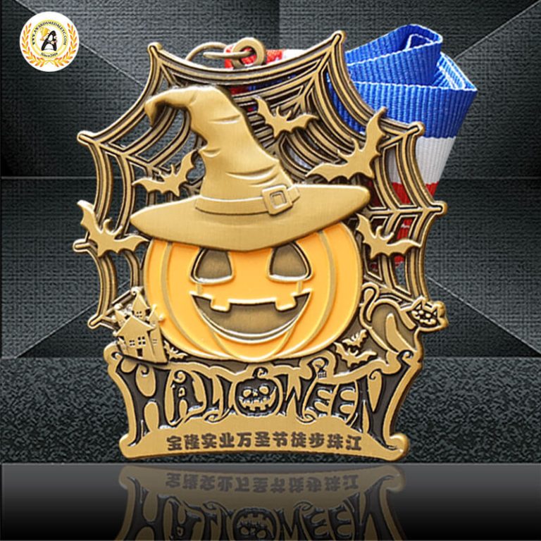 High Quality Zinc Alloy Materail Stock Halloween Running Medals With Your Logo.