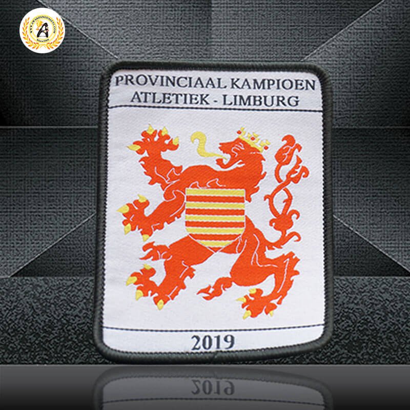 Best Quality Customized Design Embroidered Badges, Custom Logo Design Embroidered Name Tags.