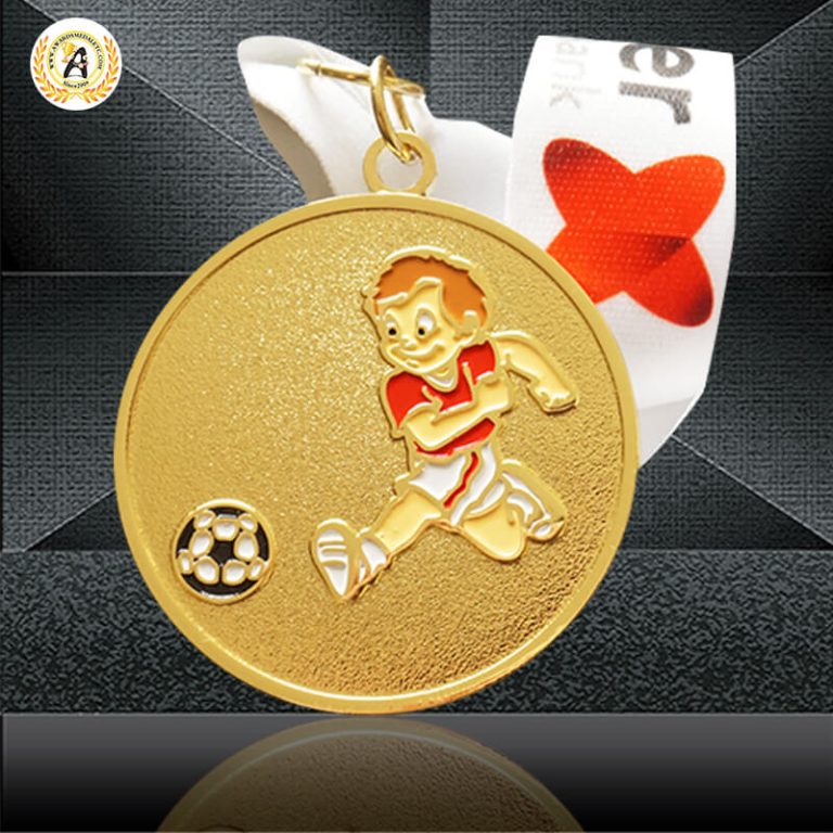 Zinc Alloy Metal Awards Stock Football Medals, Die Casting Soft Enamel Soccer Trophies