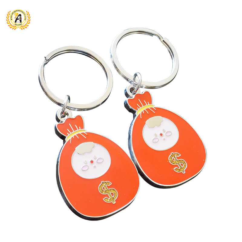 Make A Customised Keyrings With A Special Meaning, Custom Metal Keychains For Your Events