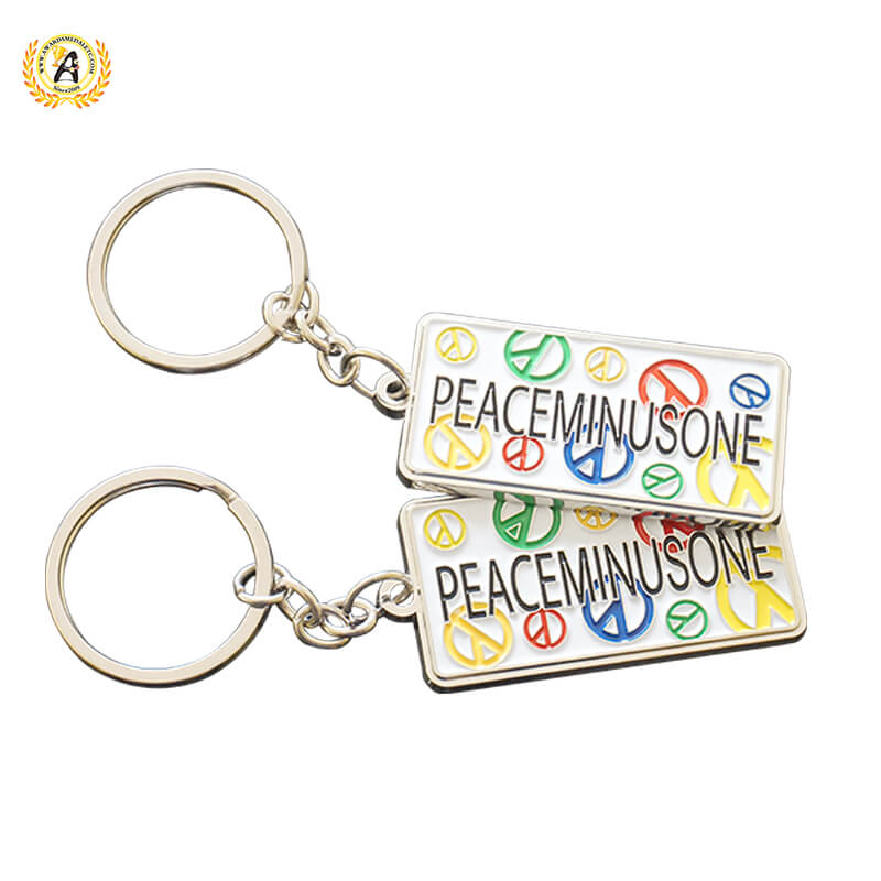 You Need Some Custom Cute Keychains To Embellish Your Activities, Metal Key Ring For Women With Your Logo.