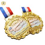 Zinc Alloy Material Stock 3D Swimming Metal Medals, Cheap Sports style Personalized Gold Trophies