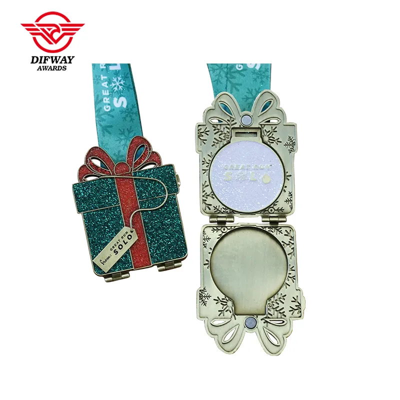 Custom Gift Box Great Run Medals, Christmas Virtual Race Finisher Medallions.