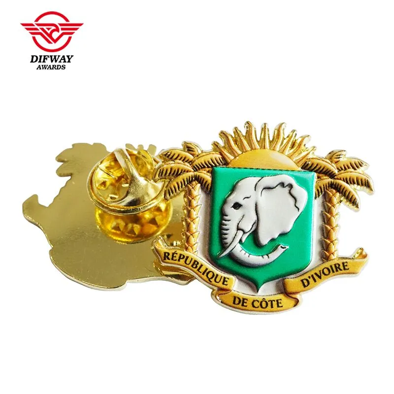Custom Zinc Alloy DieCast Lapel Pin With UV Color Printing, Country Themed Souvenir Metal Badge