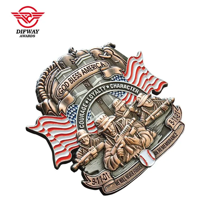 Customized Zinc Alloy Die Cast Lapel Pins, Military Commemorative Badge