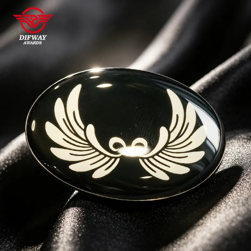 Custom Metal Brooch Pins, Printed Epoxy Stainless Iron Oval Art Pattern Event Souvenir Badge