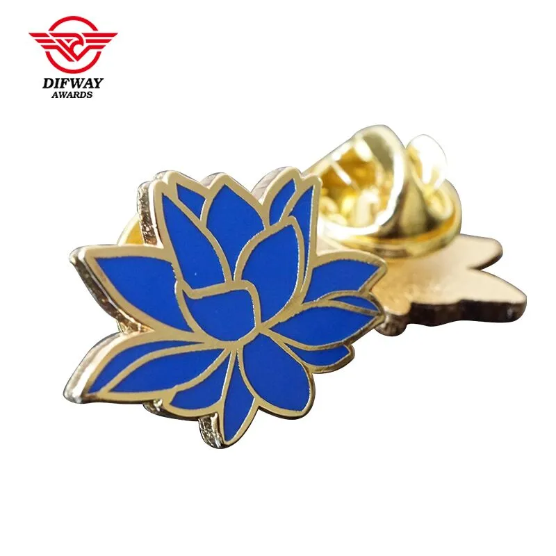 Custom Gold Plated Metal Pin Badges, Flower Themed Event Commemorative Metal Badge